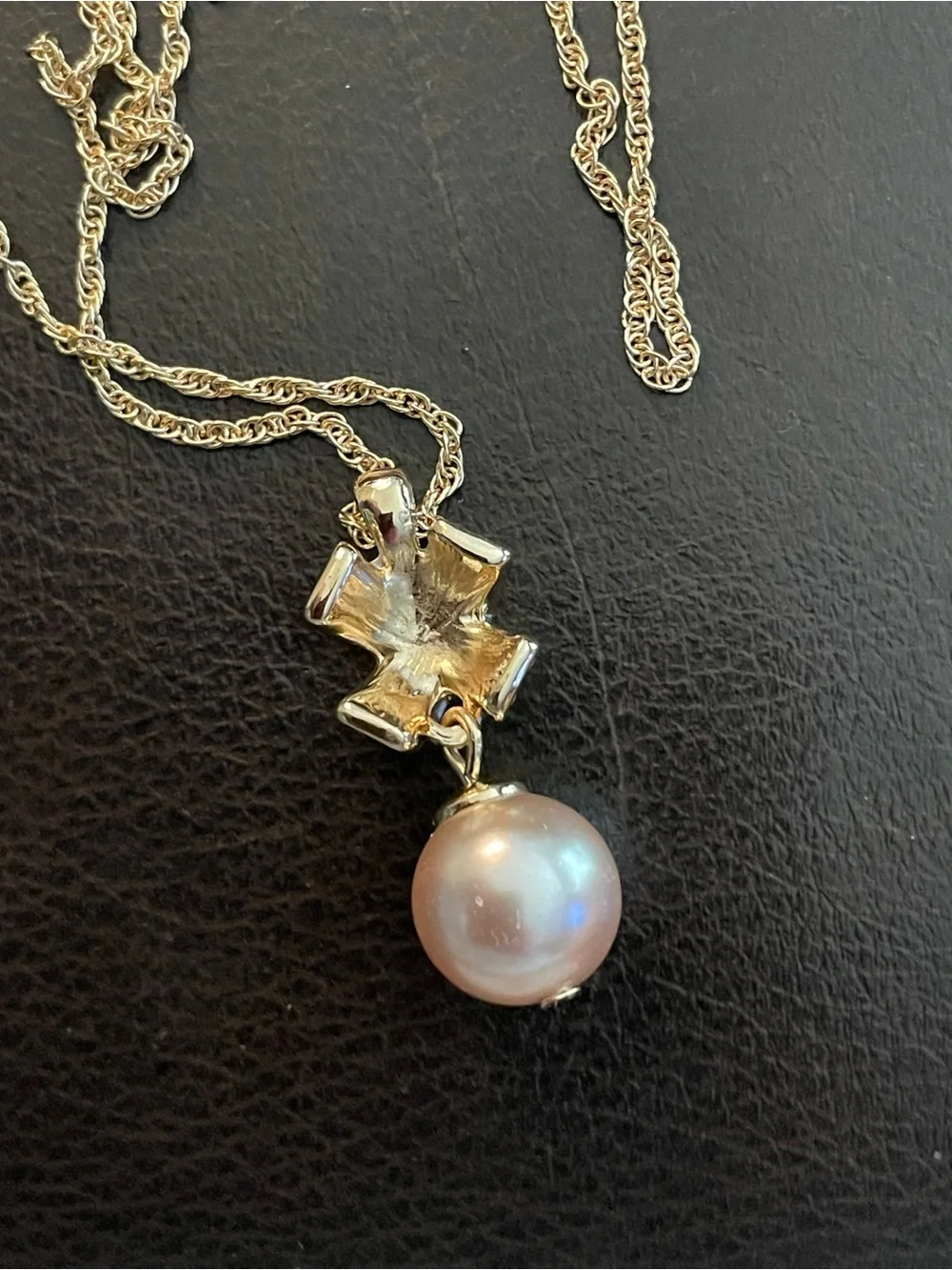 Monet Gold Pearl Pendant Necklace with Crystal Accent nwt
